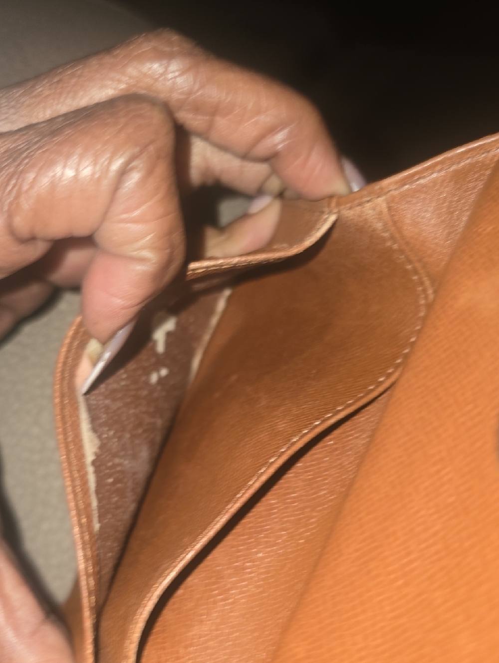 Louis Vuitton Monogram Canvas Wallet & Kiss Lock - Picture 8 of 9